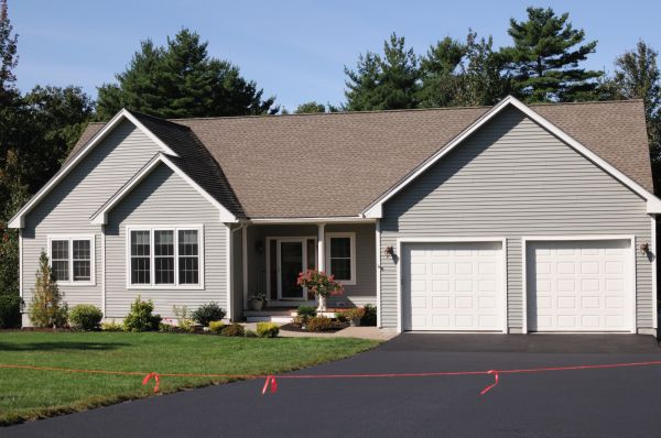 Residential Driveway Sealcoating in Kent