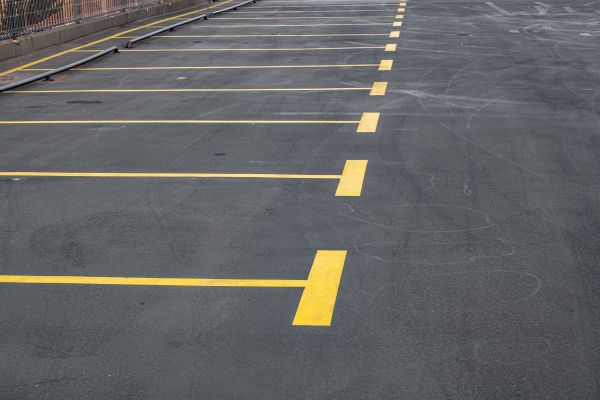 Commercial Parking Lot Sealing in Kent